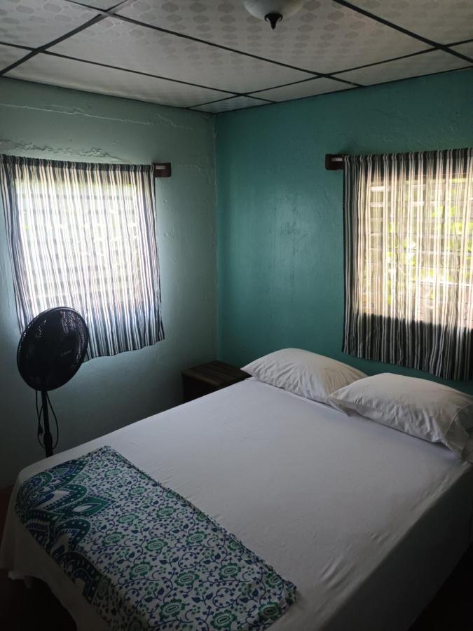 Gia'S Garage & Home For Bocas Travelers Almirante Ngoại thất bức ảnh