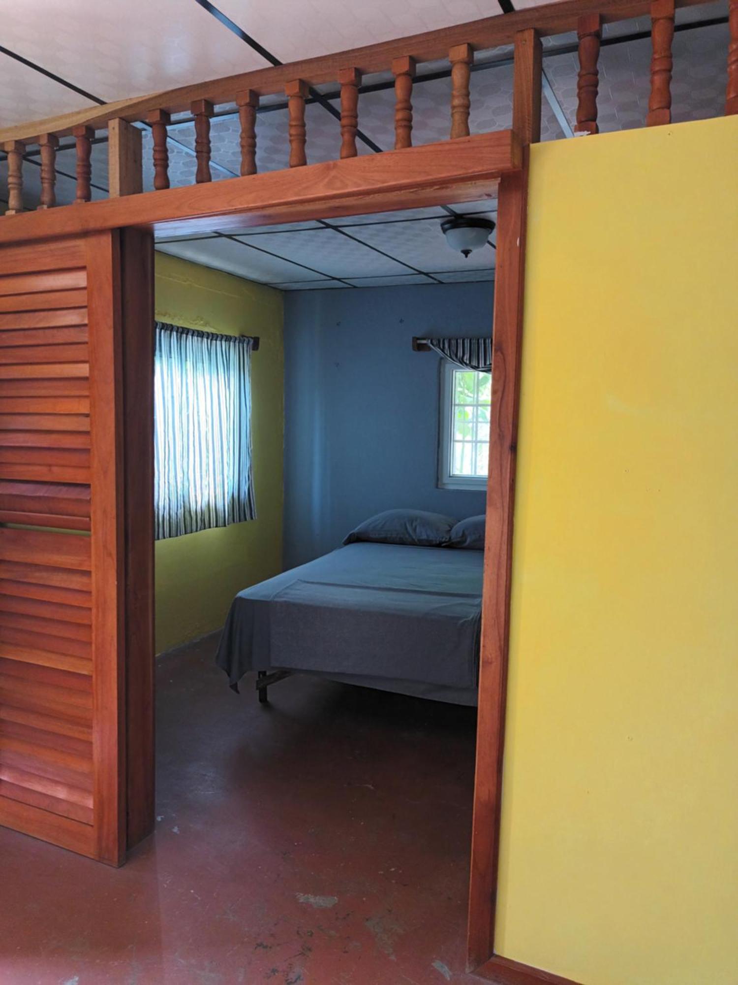Gia'S Garage & Home For Bocas Travelers Almirante Ngoại thất bức ảnh